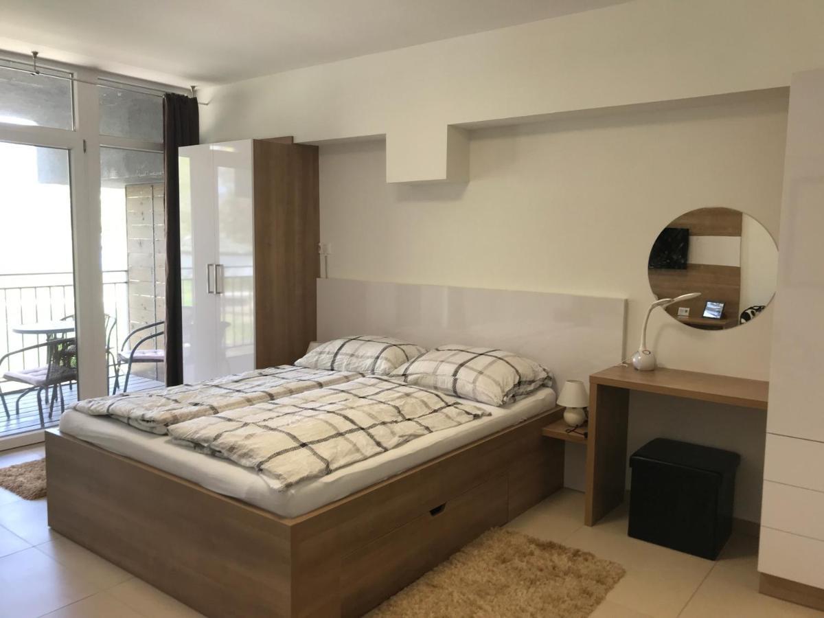 Apartmán Tisza Gyongye Apartmanhaz Segedín Exteriér fotografie