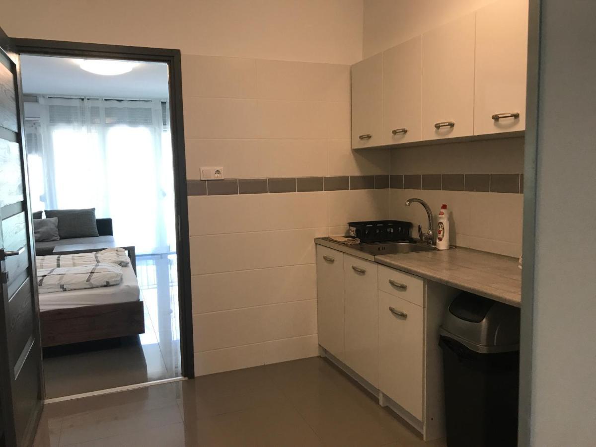 Apartmán Tisza Gyongye Apartmanhaz Segedín Exteriér fotografie