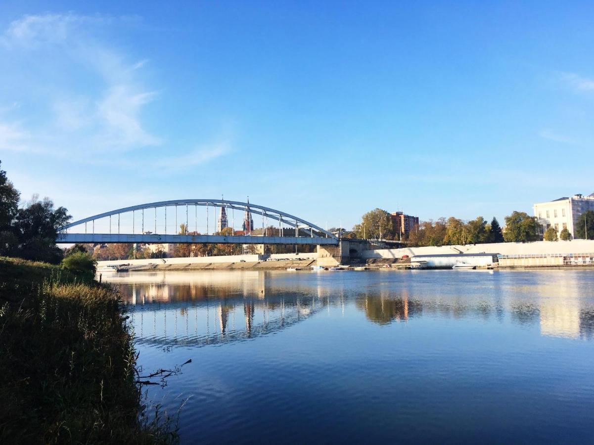 Apartmán Tisza Gyongye Apartmanhaz Segedín Exteriér fotografie